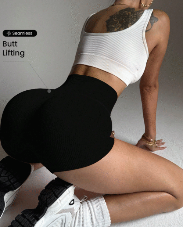 Captura de pantalla 2025-11-19 155758 licra corta rallas negro